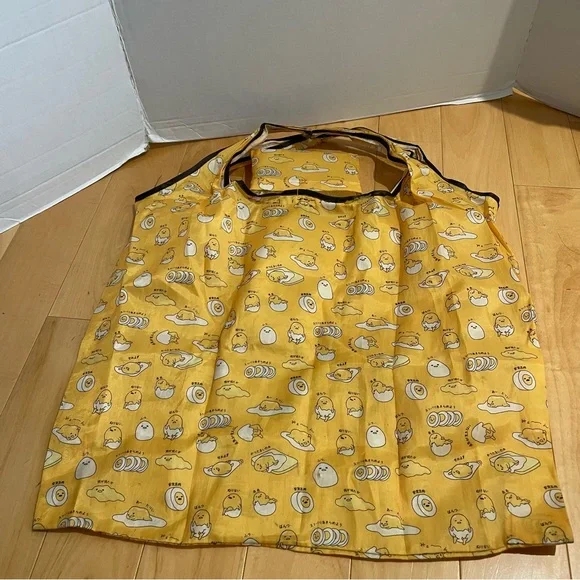 Sanrio gudetama large yellow packable tote - Picture 3 of 6